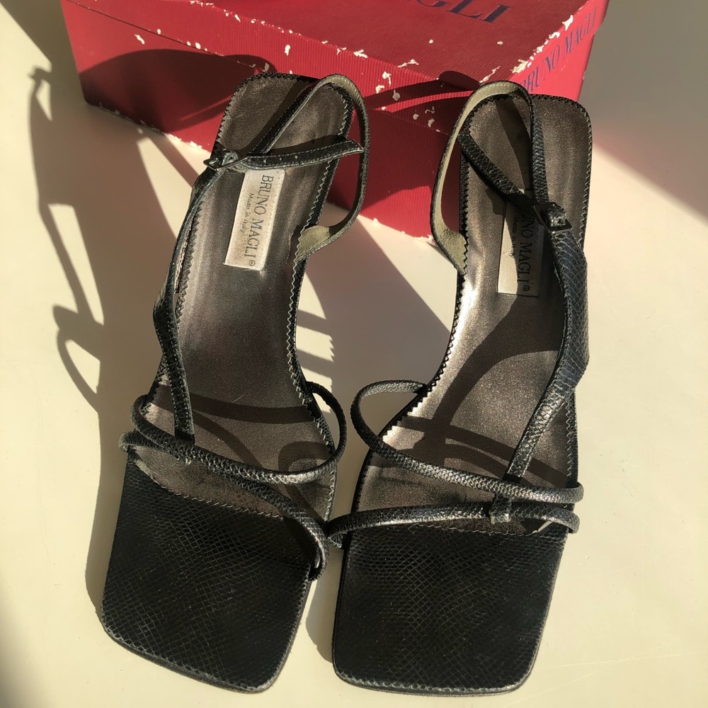 Bruno Magli black 4” square toe sandals size 10